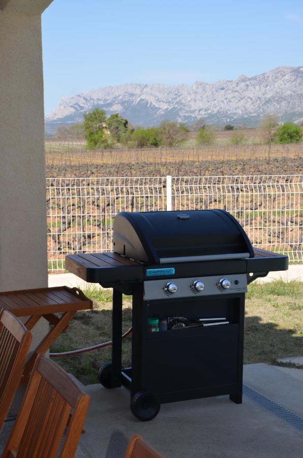 PourrieresVue Sainte Victoire, Proche Aix-En-Provenceアパートメント エクステリア 写真